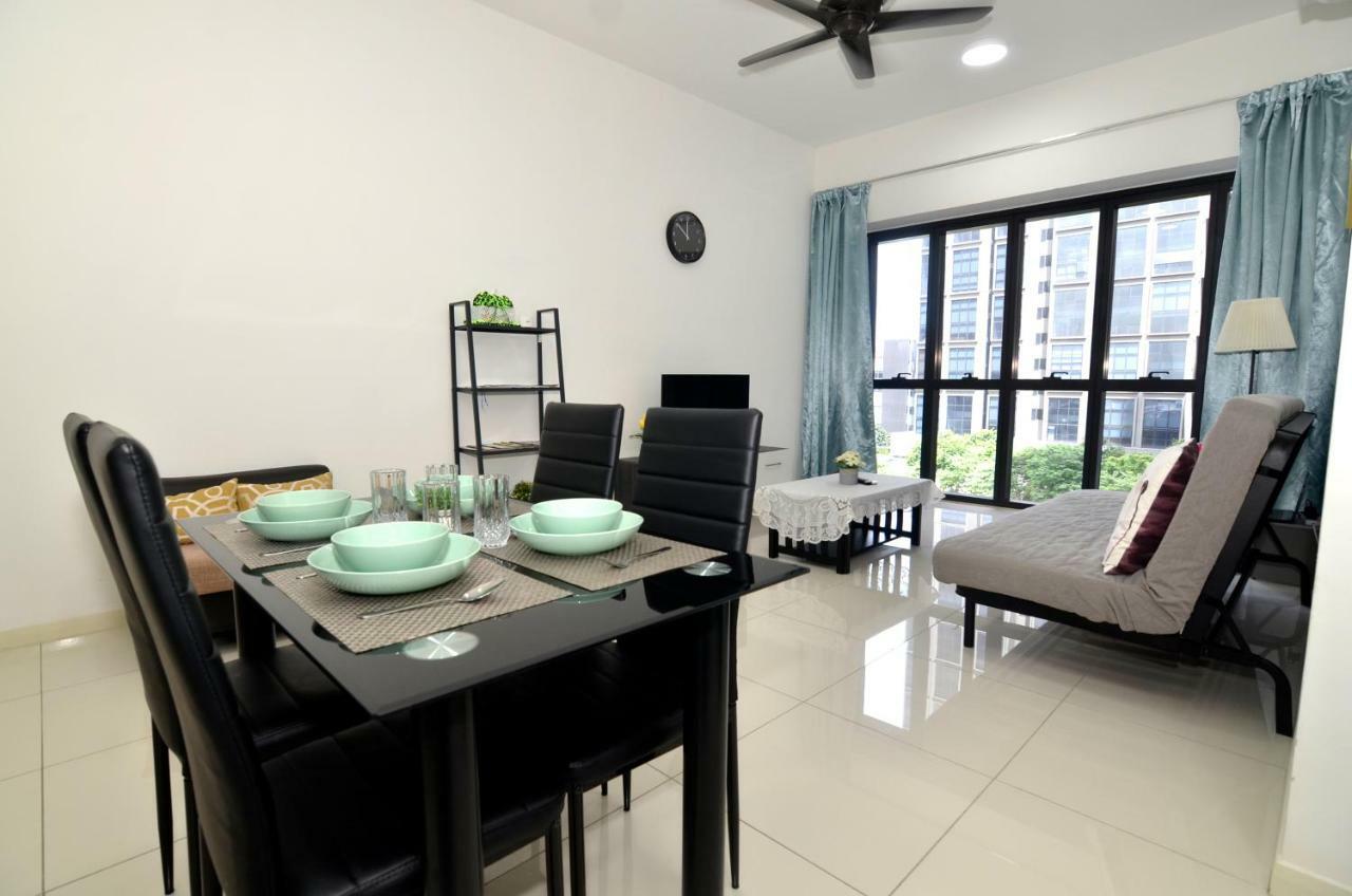 Happy Homestay@Icon City Petaling Jaya Sunway Subang מראה חיצוני תמונה